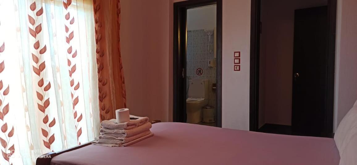 Spiros Rooms Kastrosikia Rom bilde